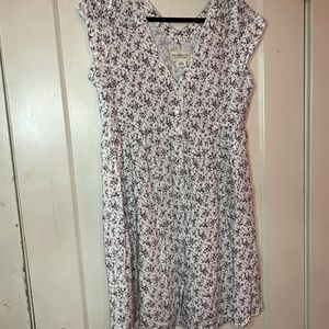 Denim and Supply Ralph Lauren Size L maroon and white. Flowers dainty.